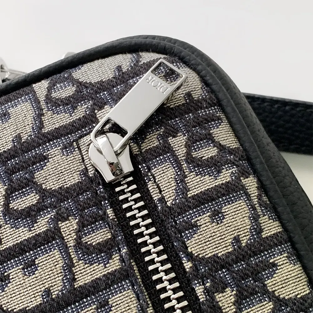 Dior Men Toiletry Bag Beige and Black Dior Oblique Jacquard - image 7