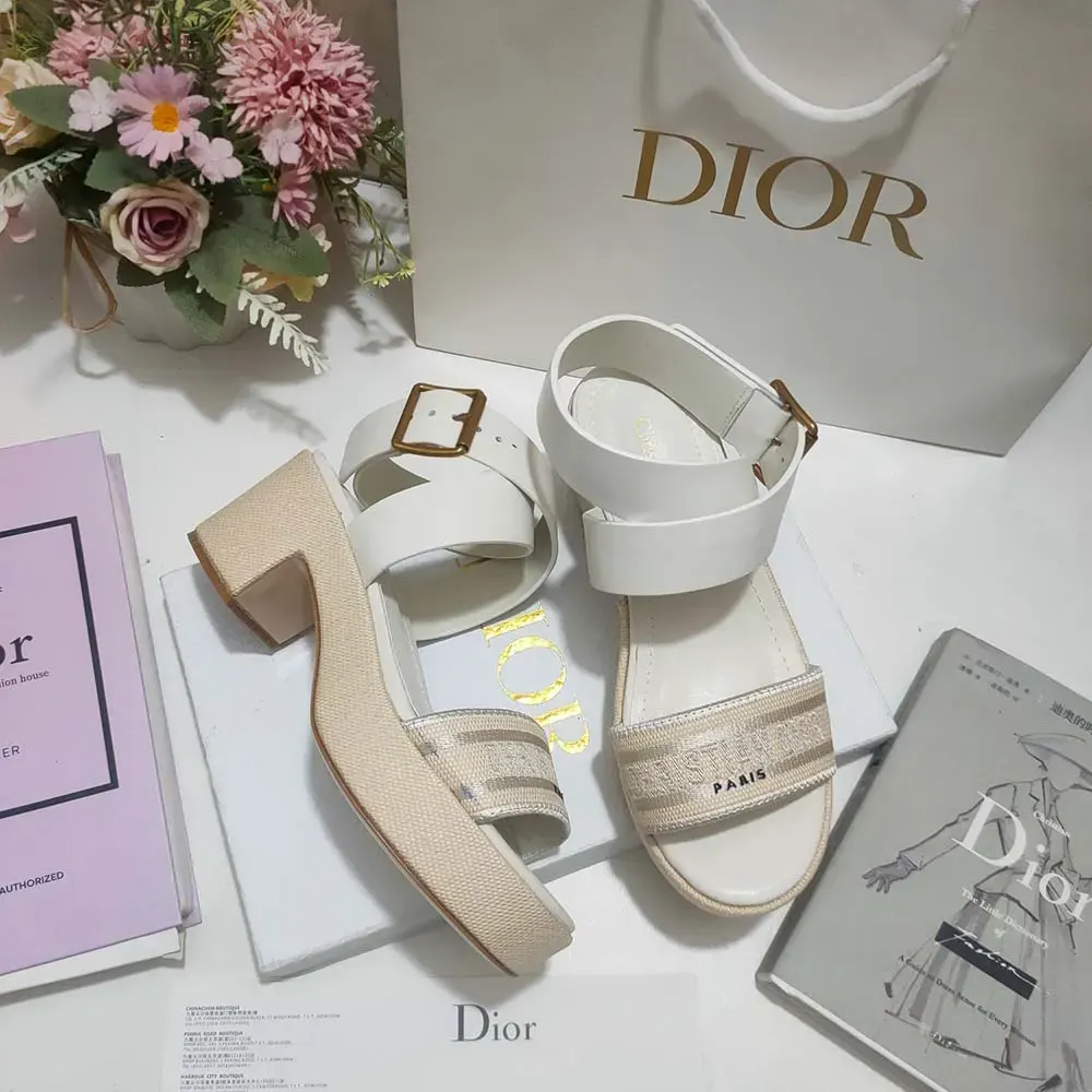 Dior Women Dioriviera Dway Heeled Sandal Natural Raffia White Calfskin and Embroidered Cotton - image 5