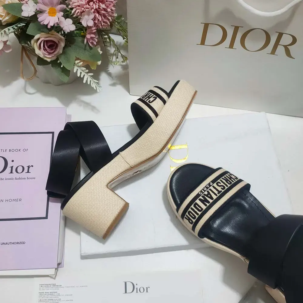 Dior Women Dioriviera Dway Heeled Sandal Natural Raffia with Black Calfskin and Embroidered Cotton - image 7