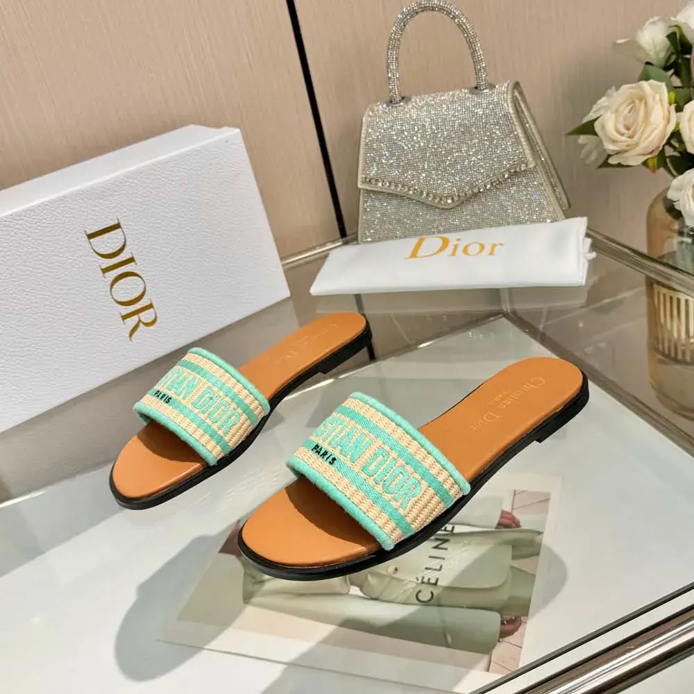 Top view showing slip-on silhouette of Dior Women Dioriviera Dway Slide