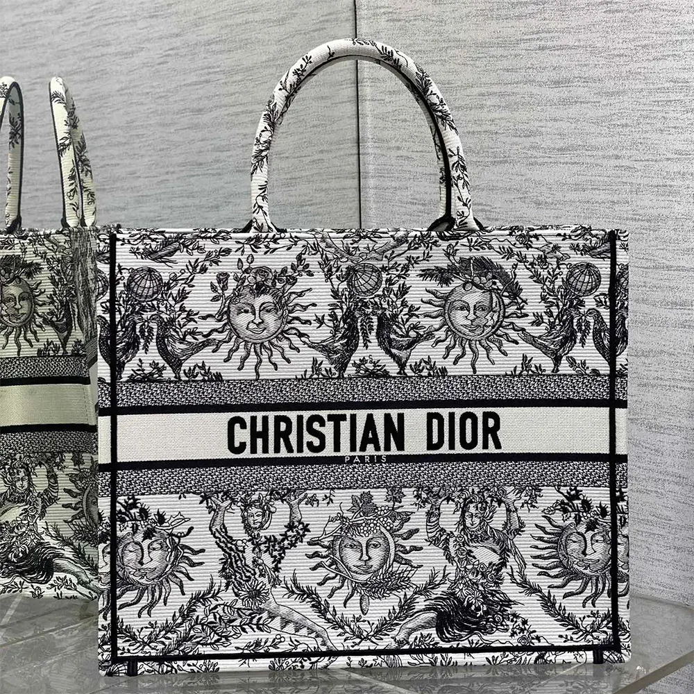 Close-up of Soleil embroidery detail on Dior Women Large Dior Book Tote