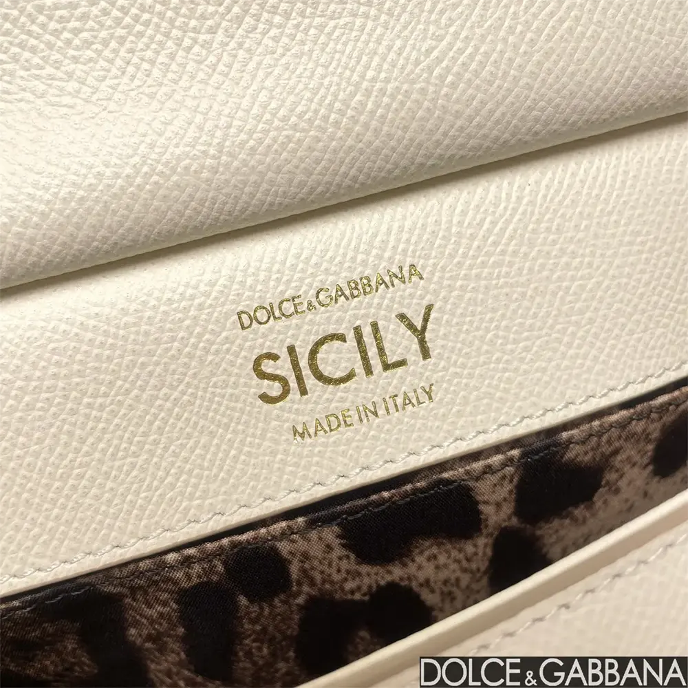 Dolce Gabbana D&G Women Small Sicily Handbag-White - image 9