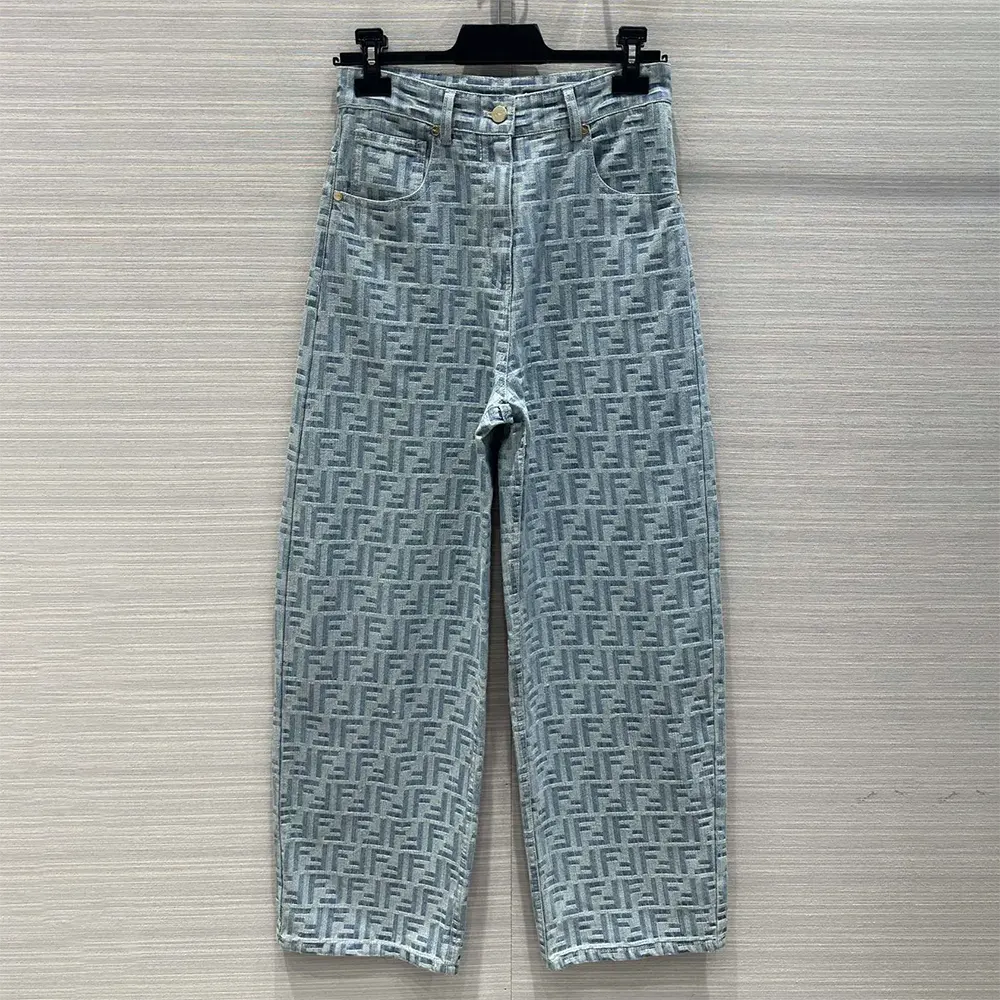 Close-up of FF logo hardware on Fendi Women Long Jeans Light Blue FF Denim Pants
