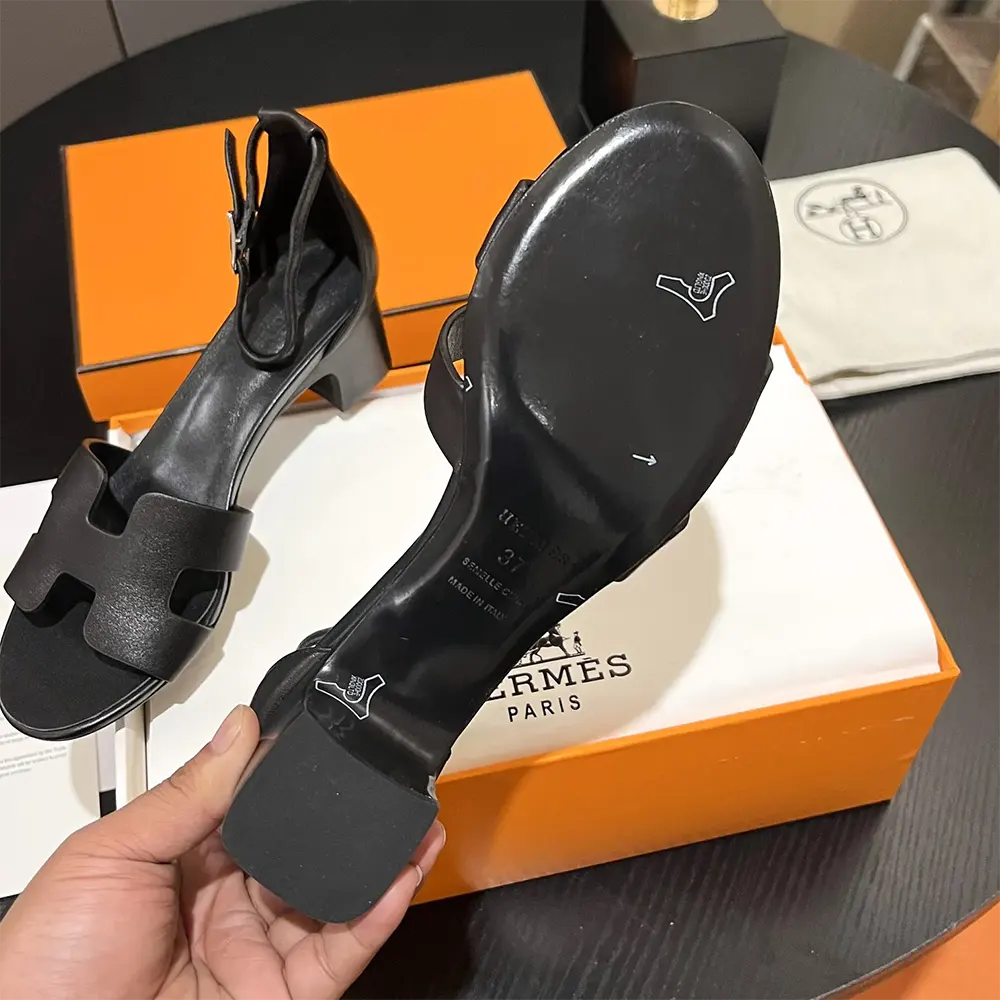 Hermes Women Encens 50 Sandal-Black H221119Z - image 9