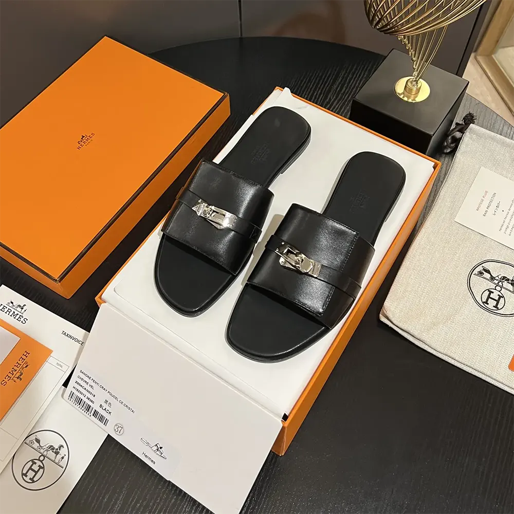 Top view of Hermes Women Giulia Sandal-Black highlighting open-toe design