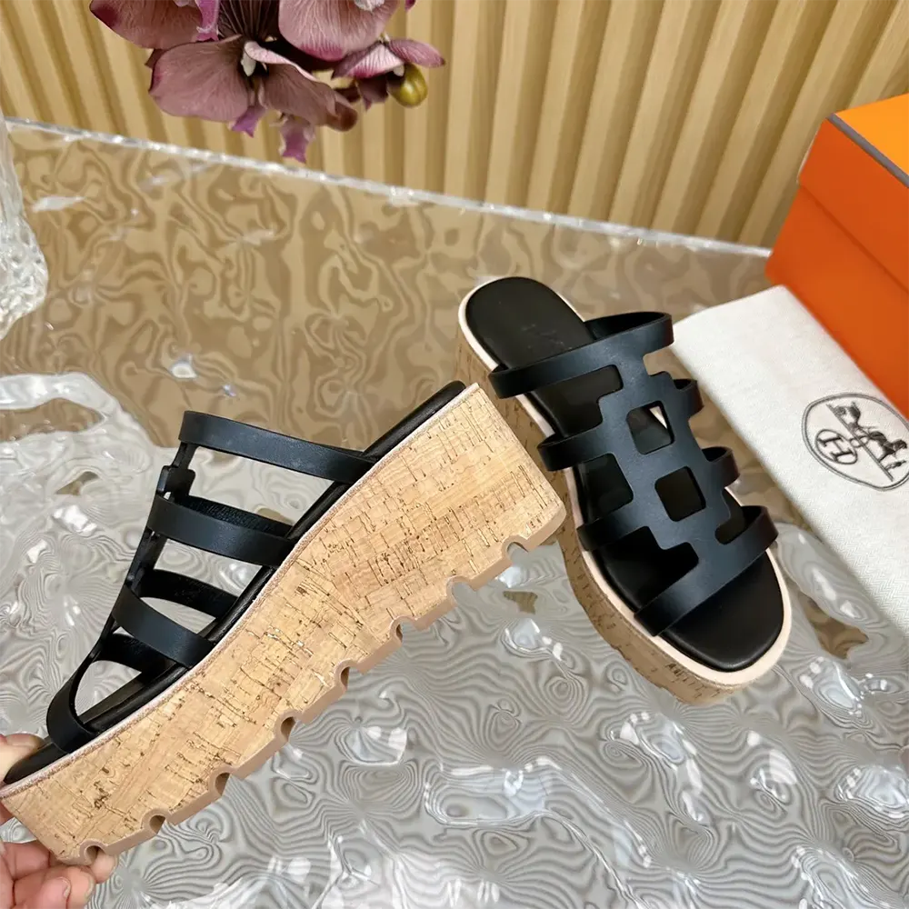 Hermes Women Isabella 30 Sandal in Calfskin-Black H241120Z - image 10