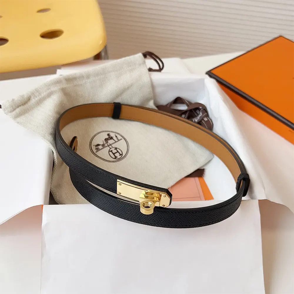 Side angle showing slim silhouette of Hermes Women Kelly 18 Belt-Black
