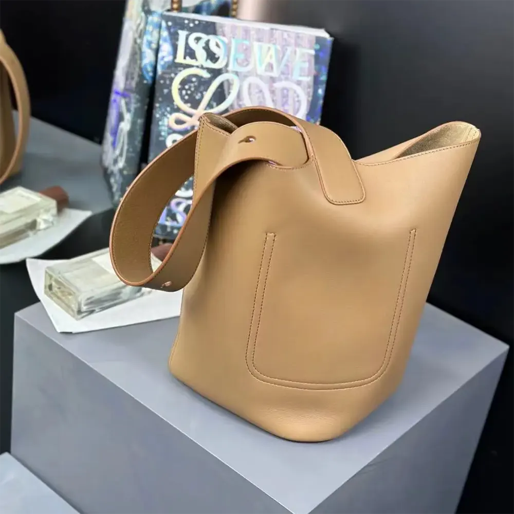 Loewe Unisex Medium Pebble Bucket Bag in Mellow Calfskin-Brown - image 4