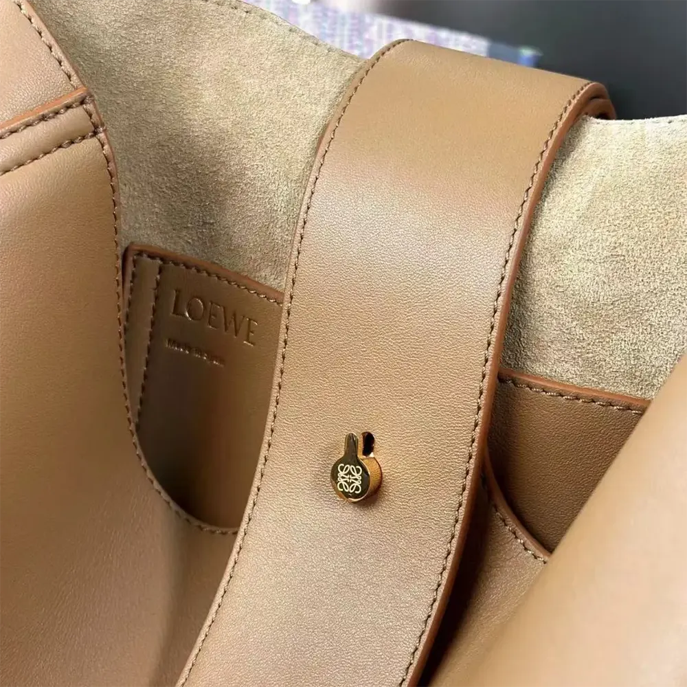 Loewe Unisex Medium Pebble Bucket Bag in Mellow Calfskin-Brown - image 10