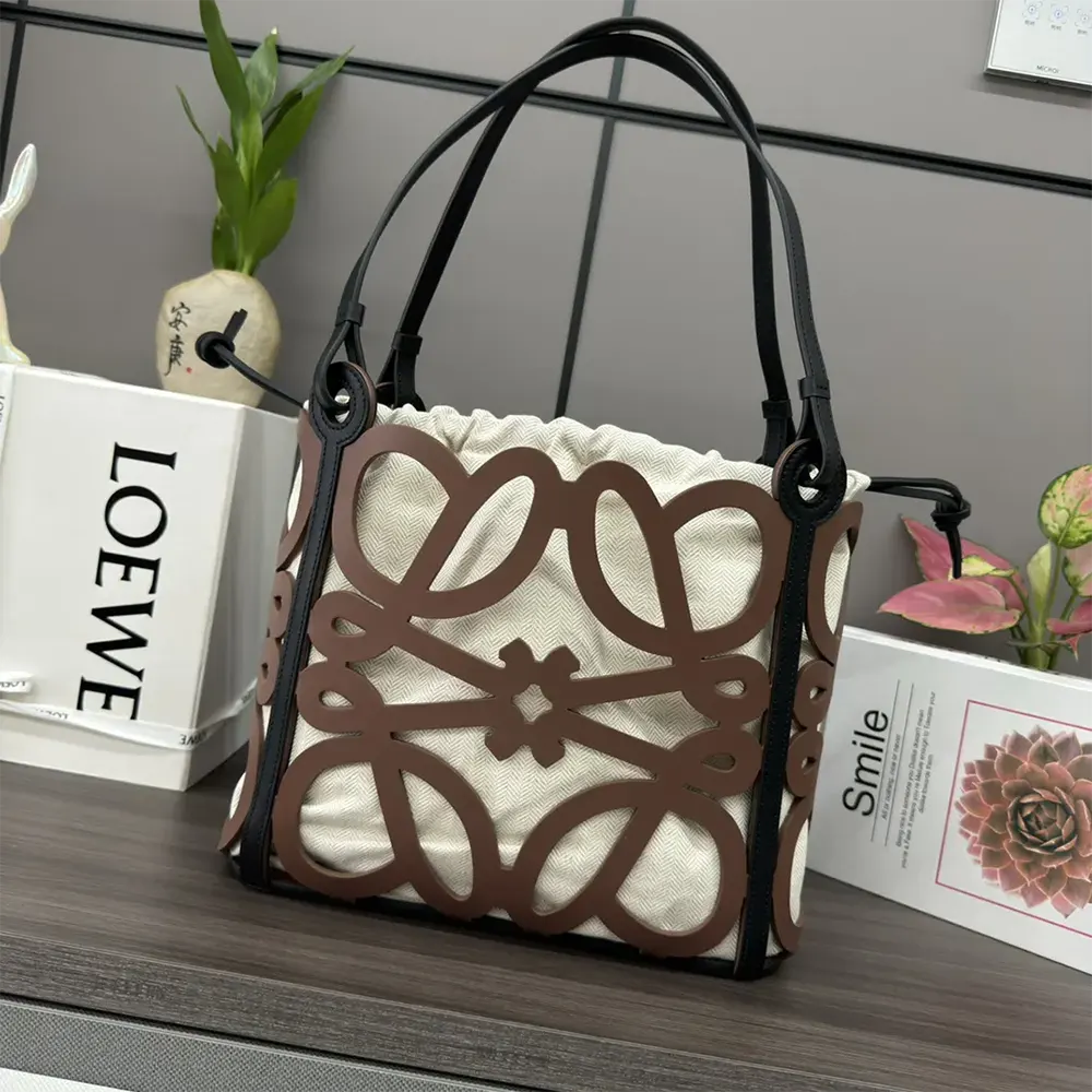 Close-up of cut-out Anagram detail on Loewe Women Small Anagram Cut-out Tote