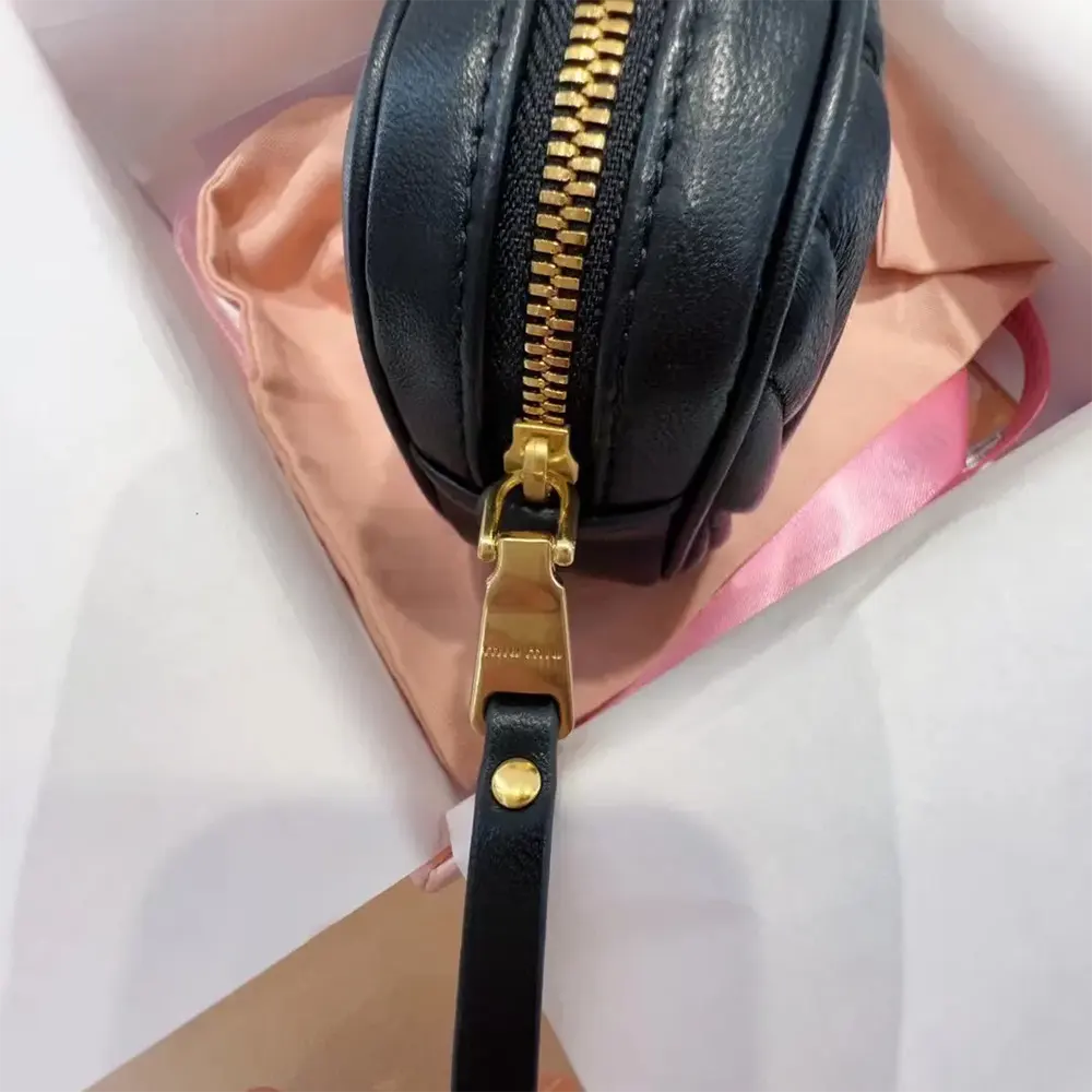 Miu Miu Women Belt with Matelassé Pouch-Black - image 9