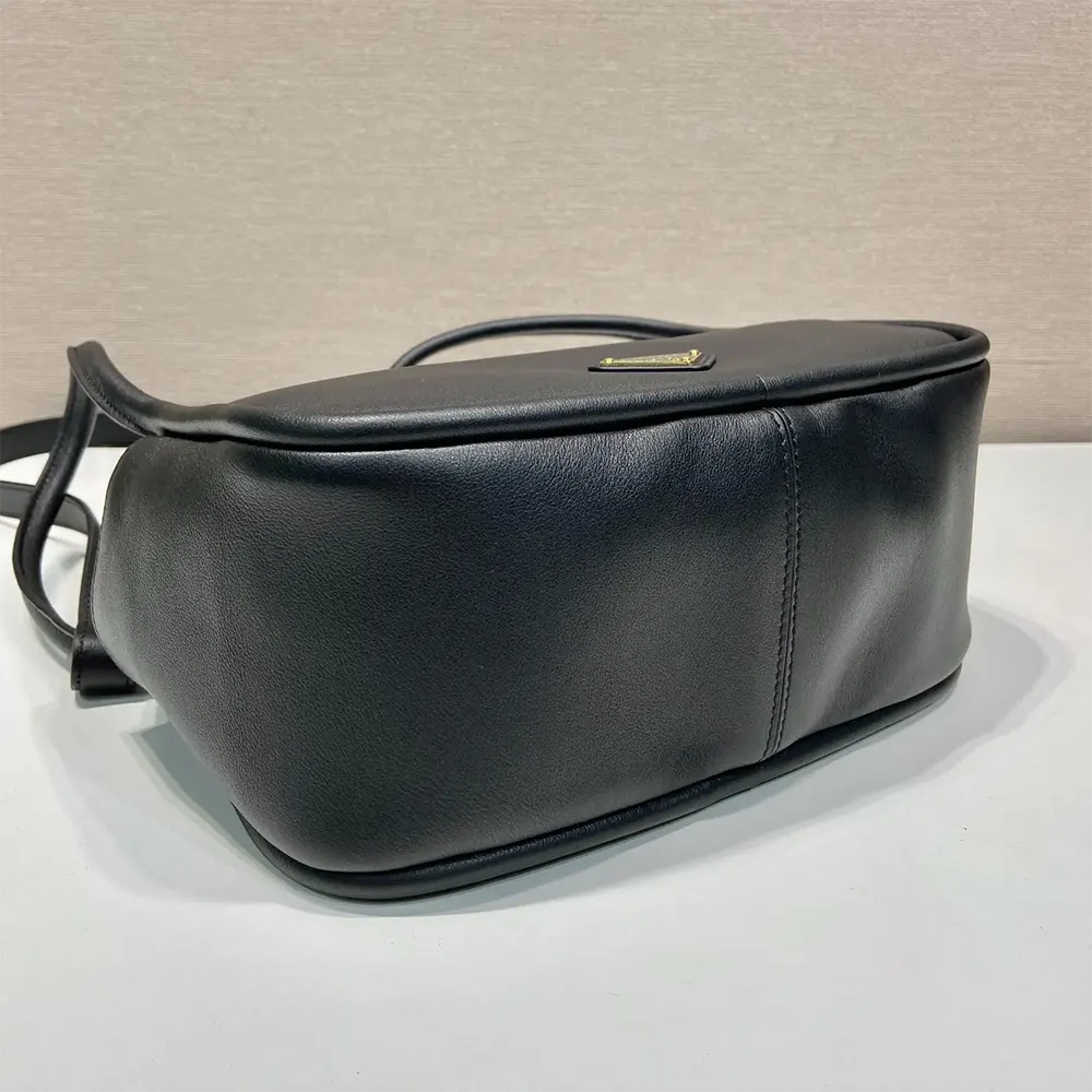 Prada Women Leather Handbag - image 7