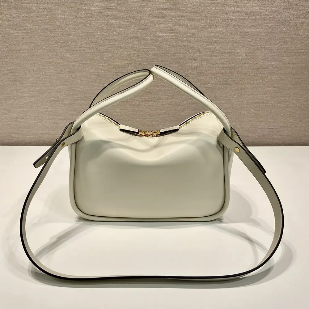 Prada Women Leather Handbag - image 12