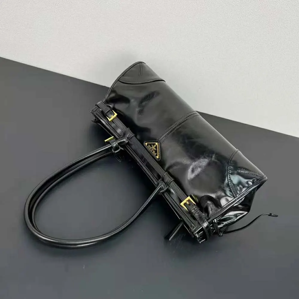 Prada Women Medium Leather Handbag-Black - image 6