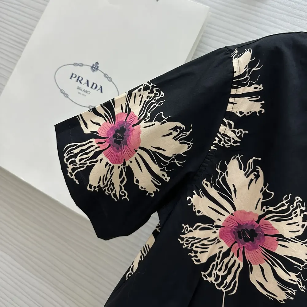 Prada Women Short-sleeved Printed Poplin Shirt - image 9