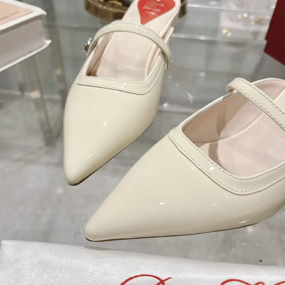 Roger Vivier Women Mary Jane Virgule Mules in Patent Leather-White - image 10