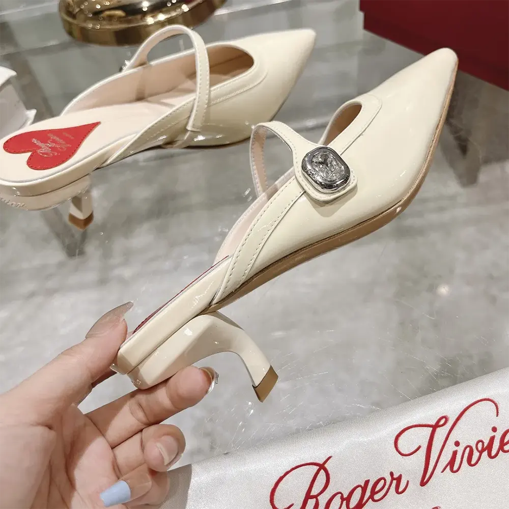 Roger Vivier Women Mary Jane Virgule Mules in Patent Leather-White - image 8