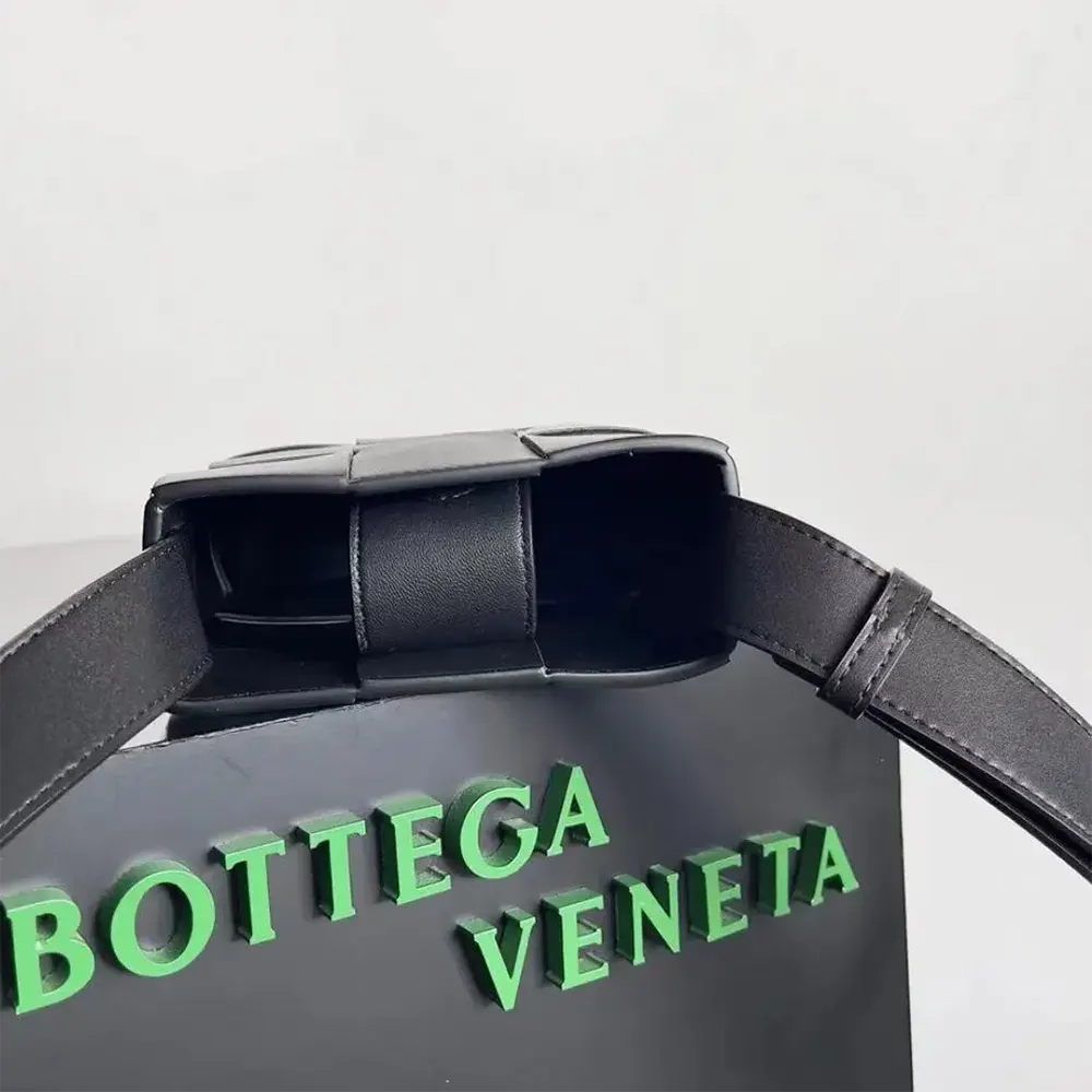 Bottega Veneta Unisex Mini Cassette Cross-Body Bag-Black - image 7