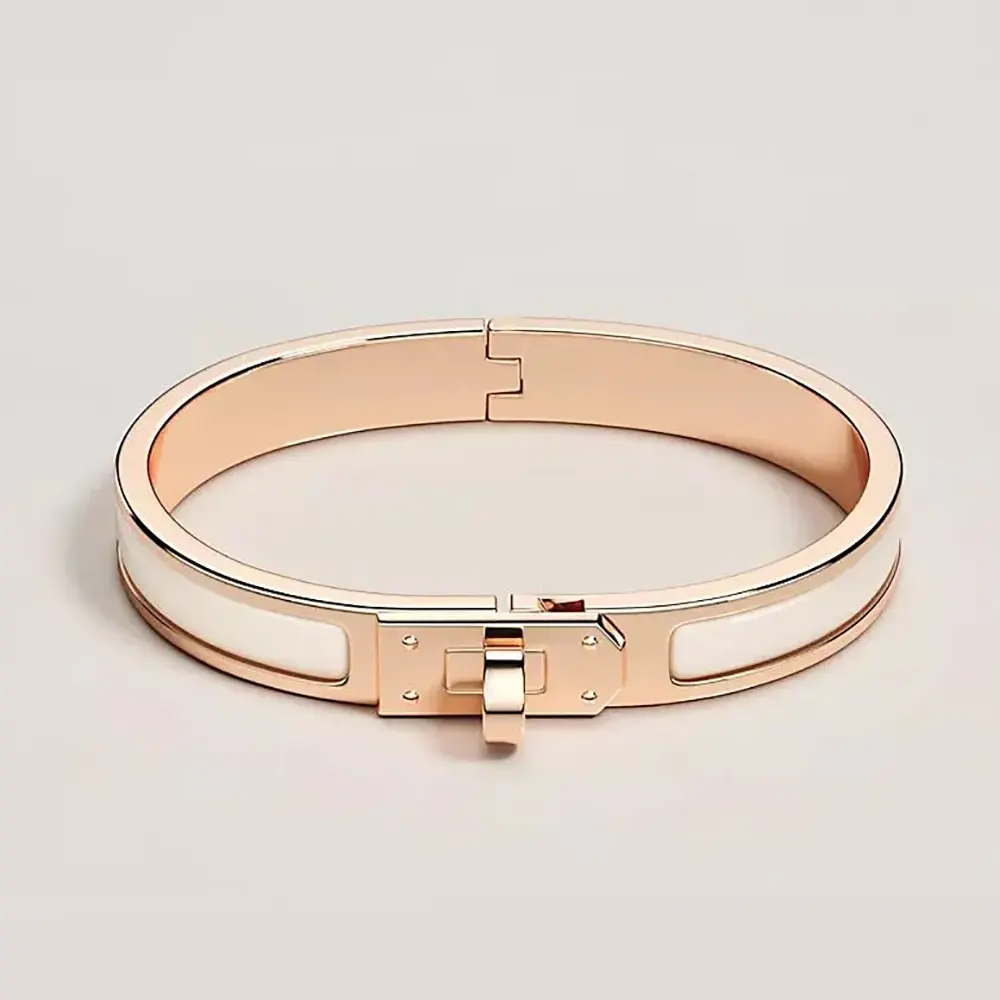 Close-up of Hermes Unisex Mini Clic Kelly Bracelet-White clasp detail