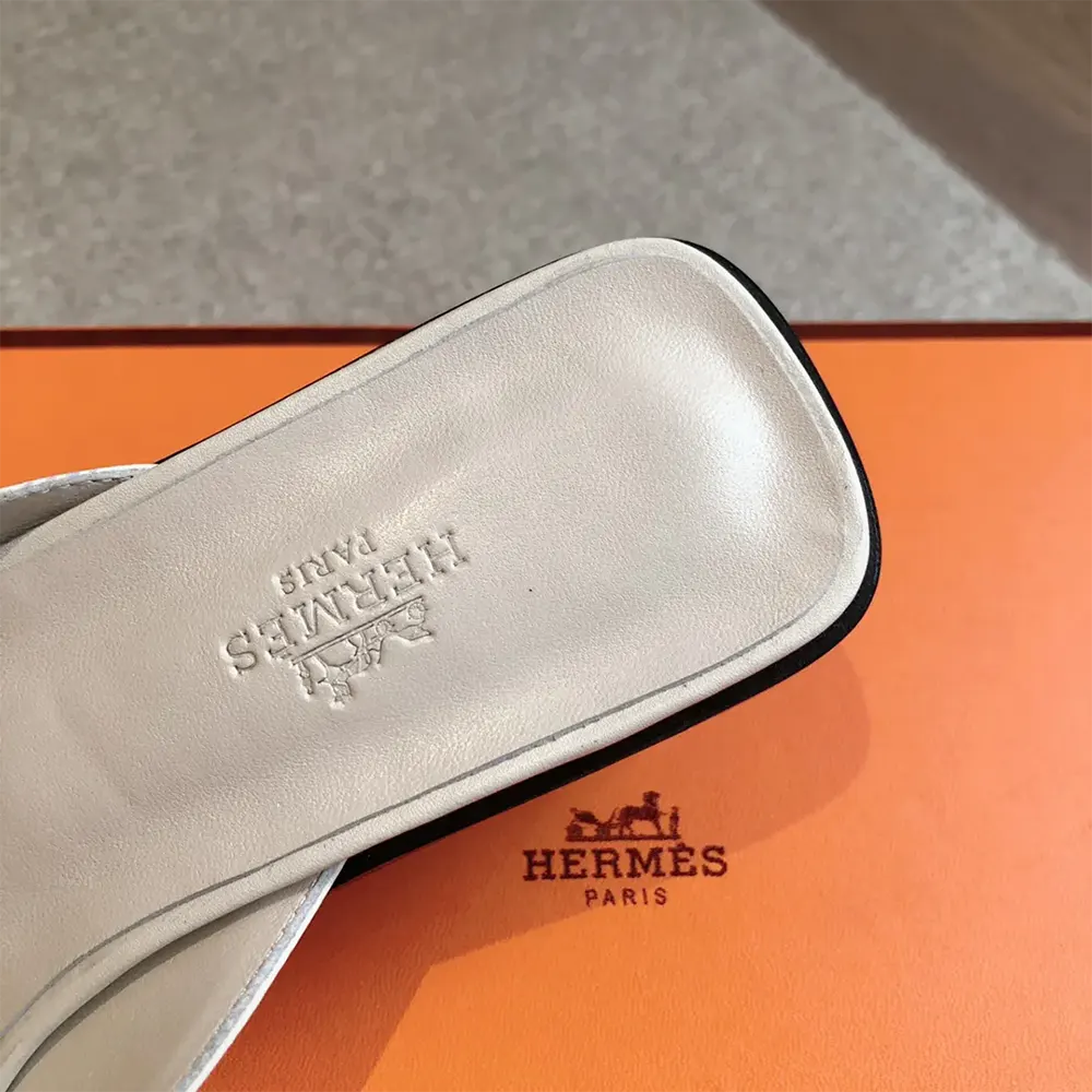 Hermes Women Ilot 50 Sandal in Calfskin Leather-White H241142Z - image 8