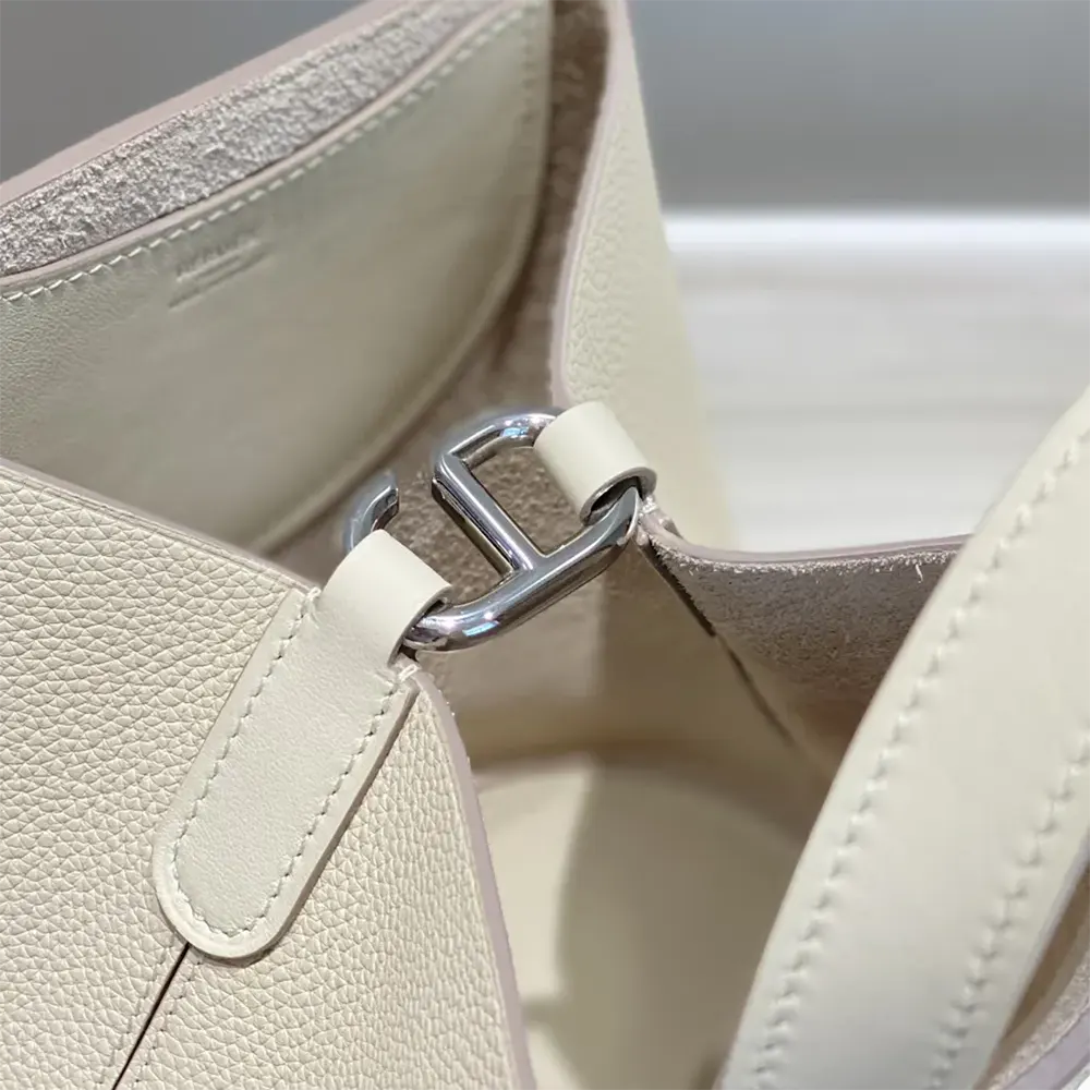 Hermes Women In the Loop 18 Handbag Clemence Leather-White/Silver - image 8