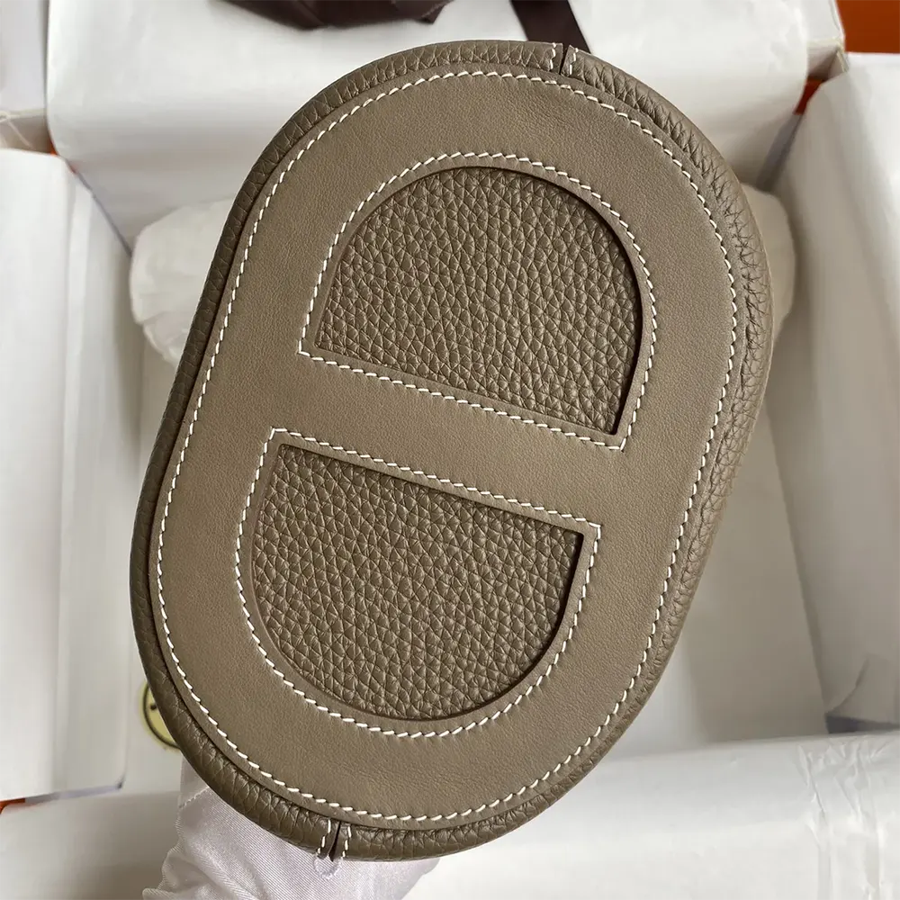 Hermes Women In the Loop 18 Handbag Clemence Leather-Grey/Silver - image 4