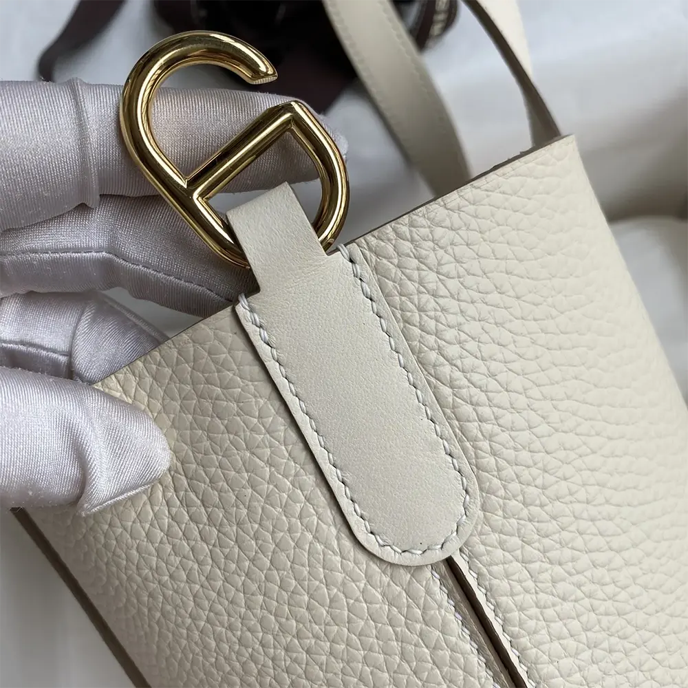 Side profile showing texture of Hermes Women In the Loop 18 Handbag leather