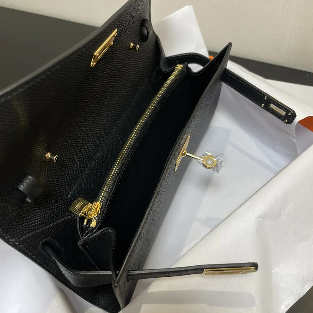 Hermes Women Kelly To Go in Epsom Leather-Black/Gold - image 8