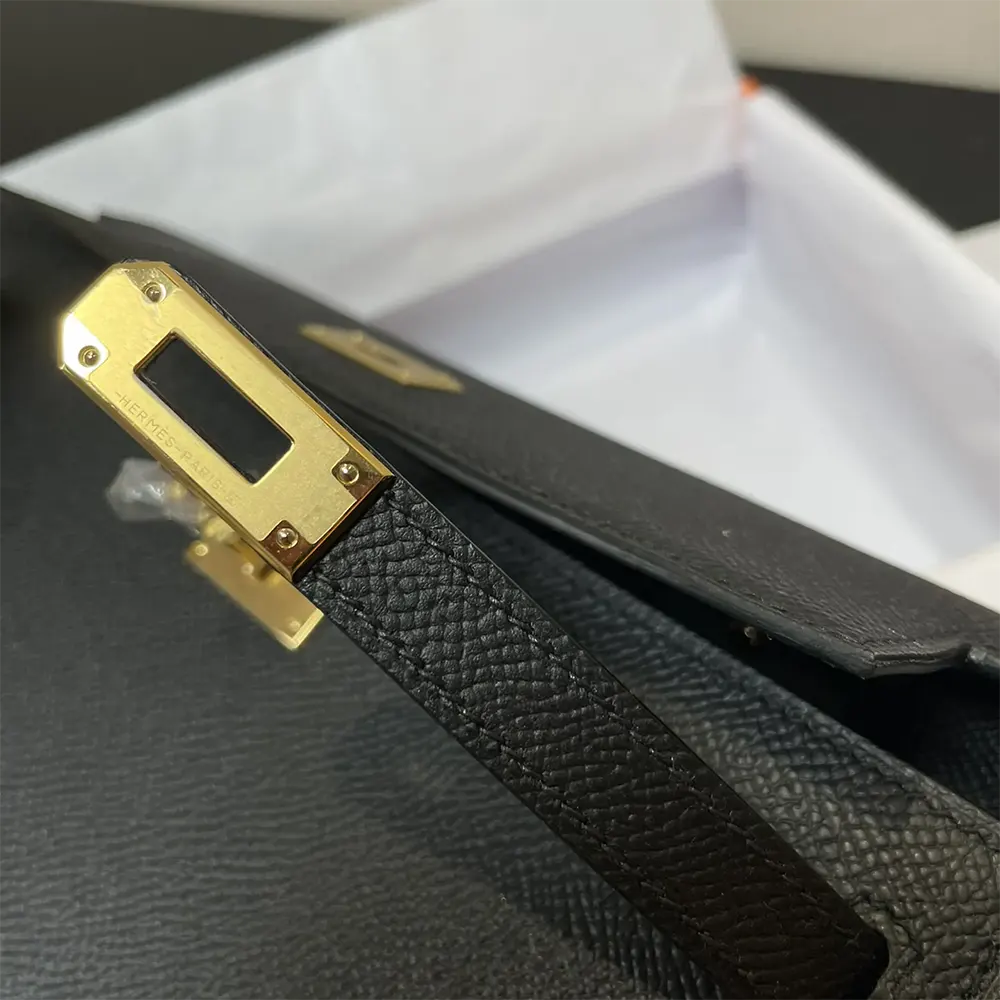 Hermes Women Kelly To Go in Epsom Leather-Black/Gold - image 10