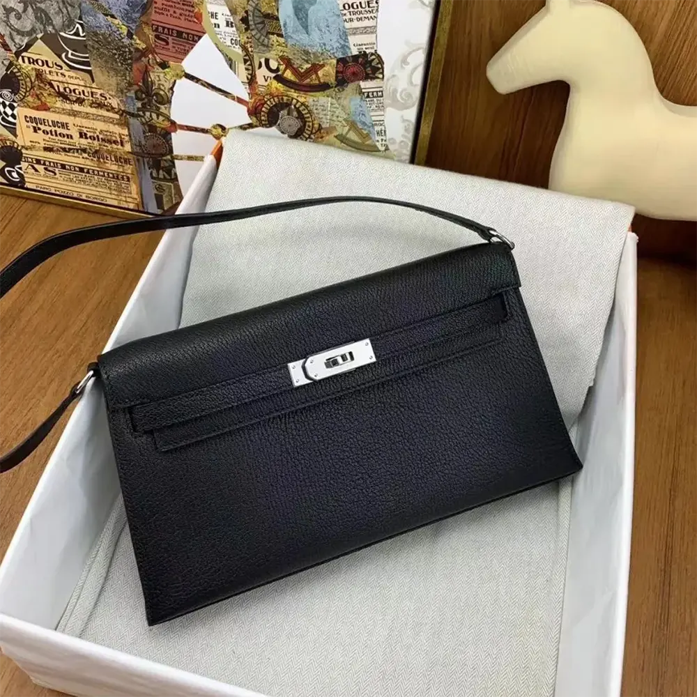 Close-up of silver hardware on Hermes Women Kelly To Go bag