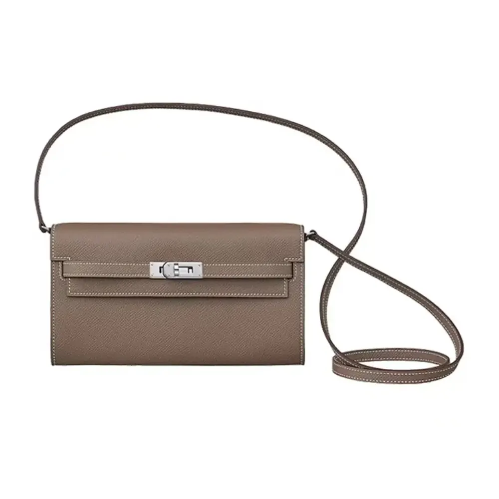 Front view of Hermes Women Kelly To Go in grey Epsom leather