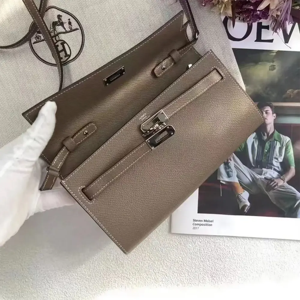 Hermes Women Kelly To Go in Epsom Leather-Grey/Silver - image 6