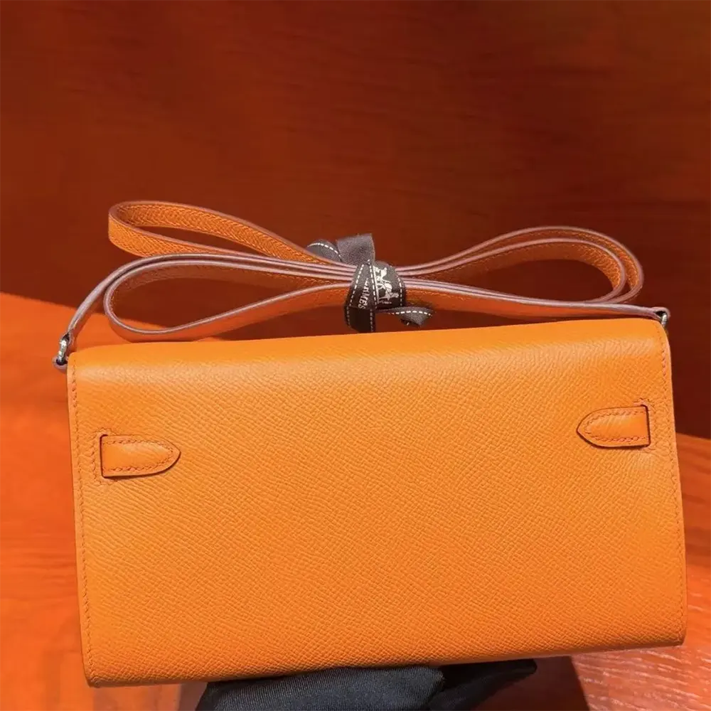 Hermes Women Kelly To Go in Epsom Leather-Orange - image 6