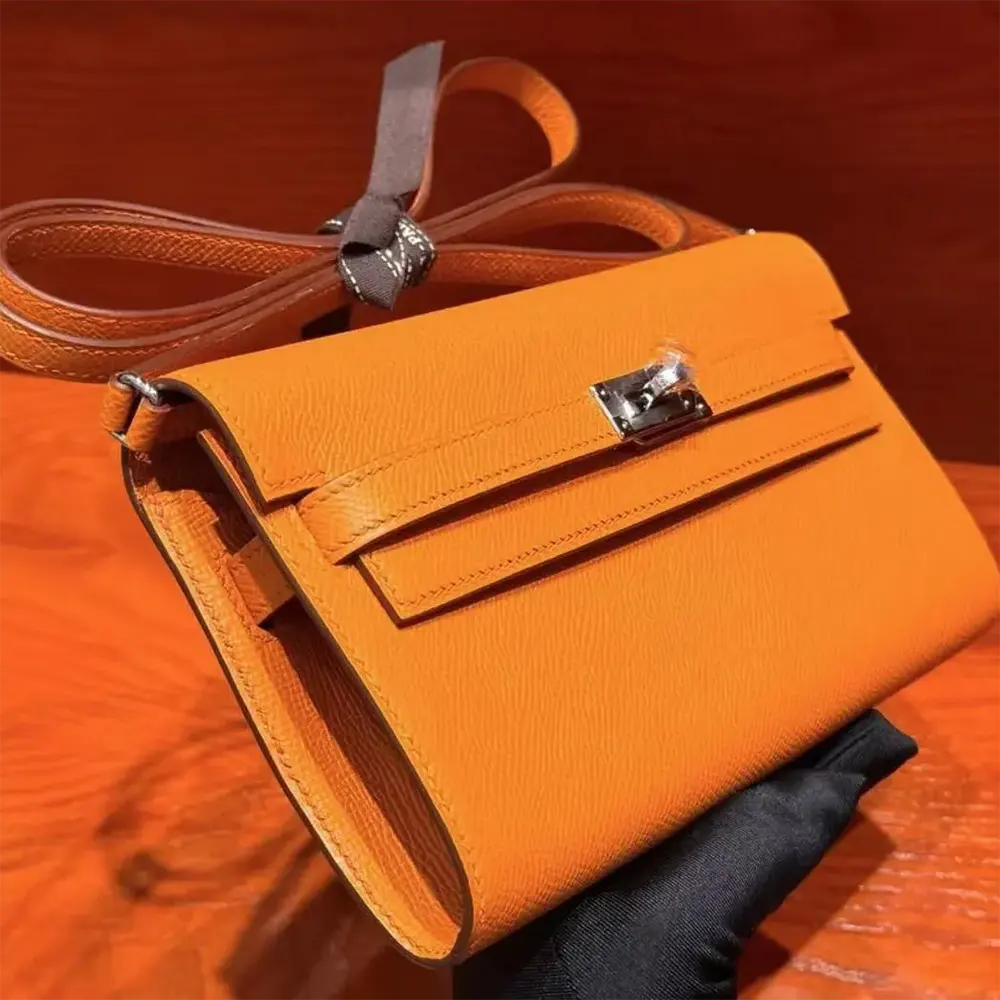 Hermes Women Kelly To Go in Epsom Leather-Orange - image 4