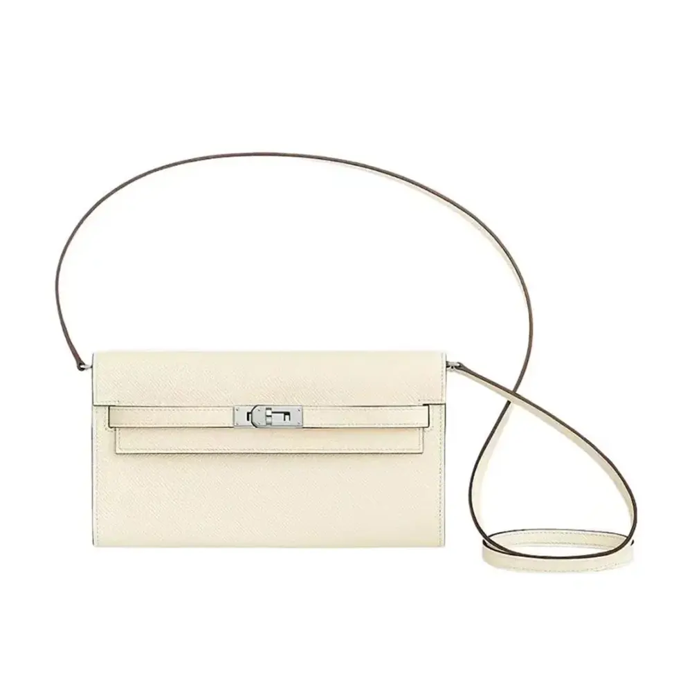 Front view of Hermes Women Kelly To Go in white Epsom leather