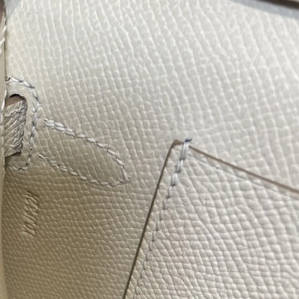 Hermes Women Kelly To Go in Epsom Leather-White/Silver - image 9