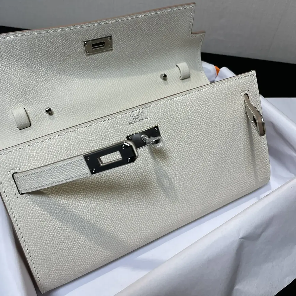 Hermes Women Kelly To Go in Epsom Leather-White/Silver - image 7
