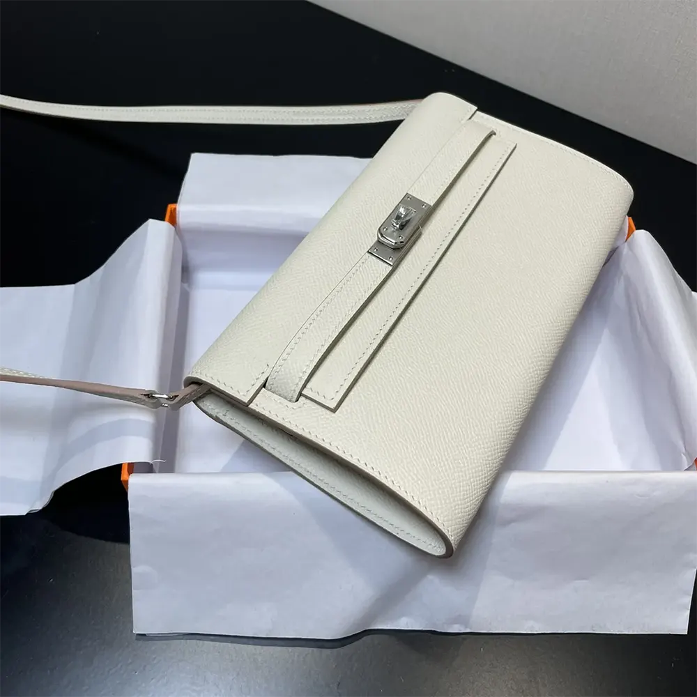 Hermes Women Kelly To Go in Epsom Leather-White/Silver - image 5