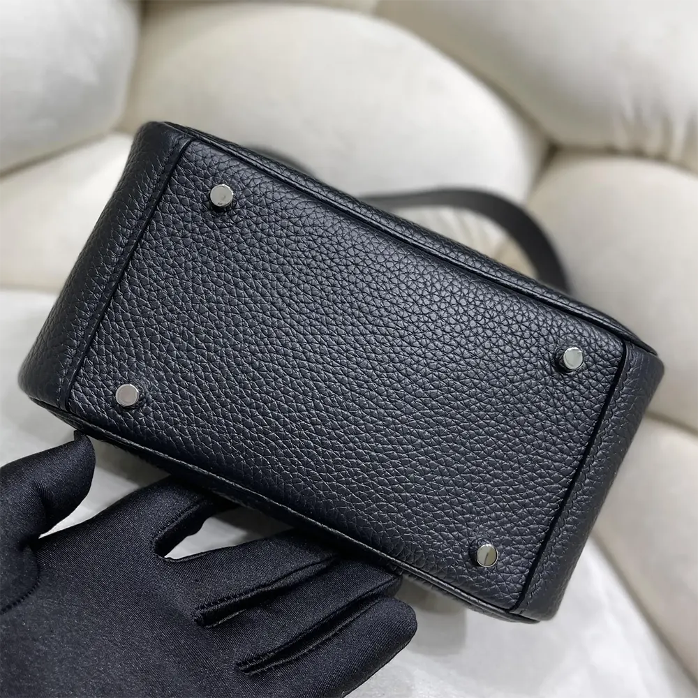 Hermes Women Lindy Mini 19 in Clemence Leather-Black/Silver - image 4