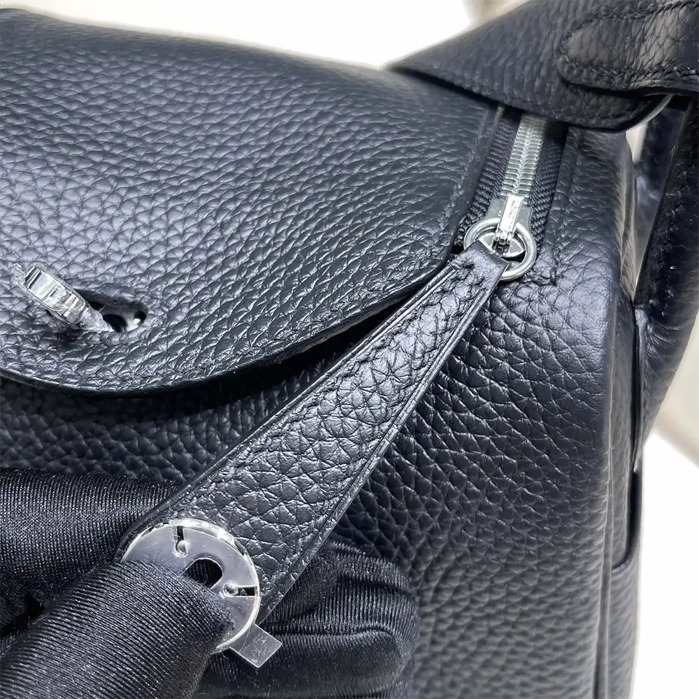 Hermes Women Lindy Mini 19 in Clemence Leather-Black/Silver - image 9