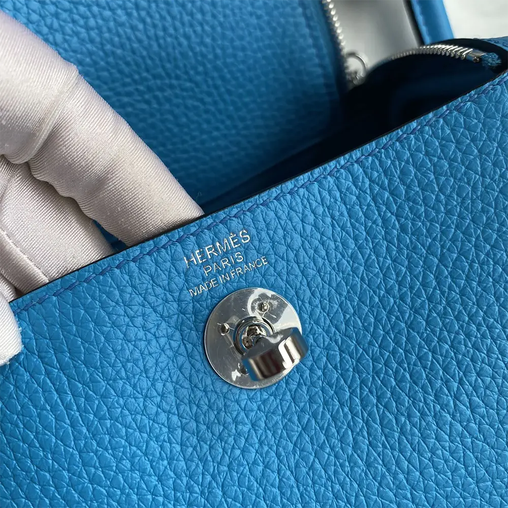 Hermes Women Lindy Mini 19 in Clemence Leather-Blue/Silver - image 8
