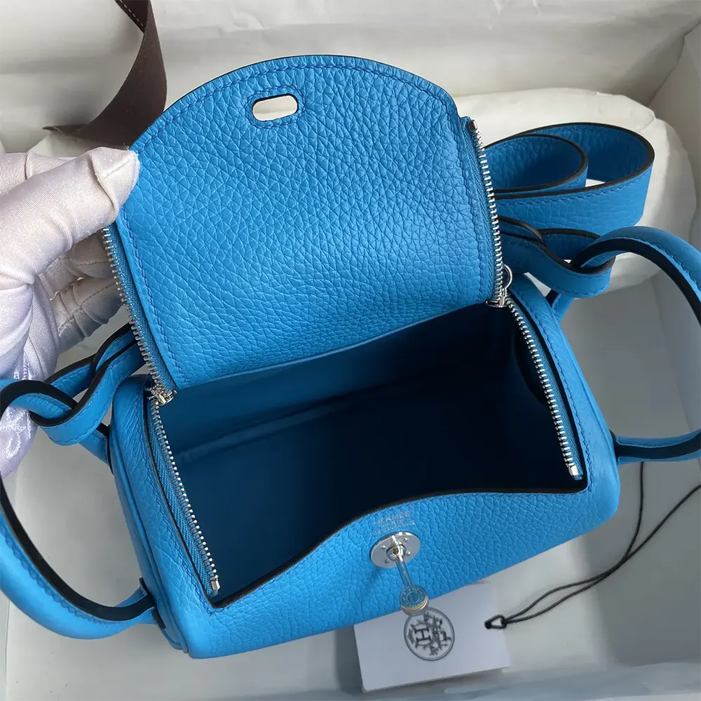Hermes Women Lindy Mini 19 in Clemence Leather-Blue/Silver - image 10
