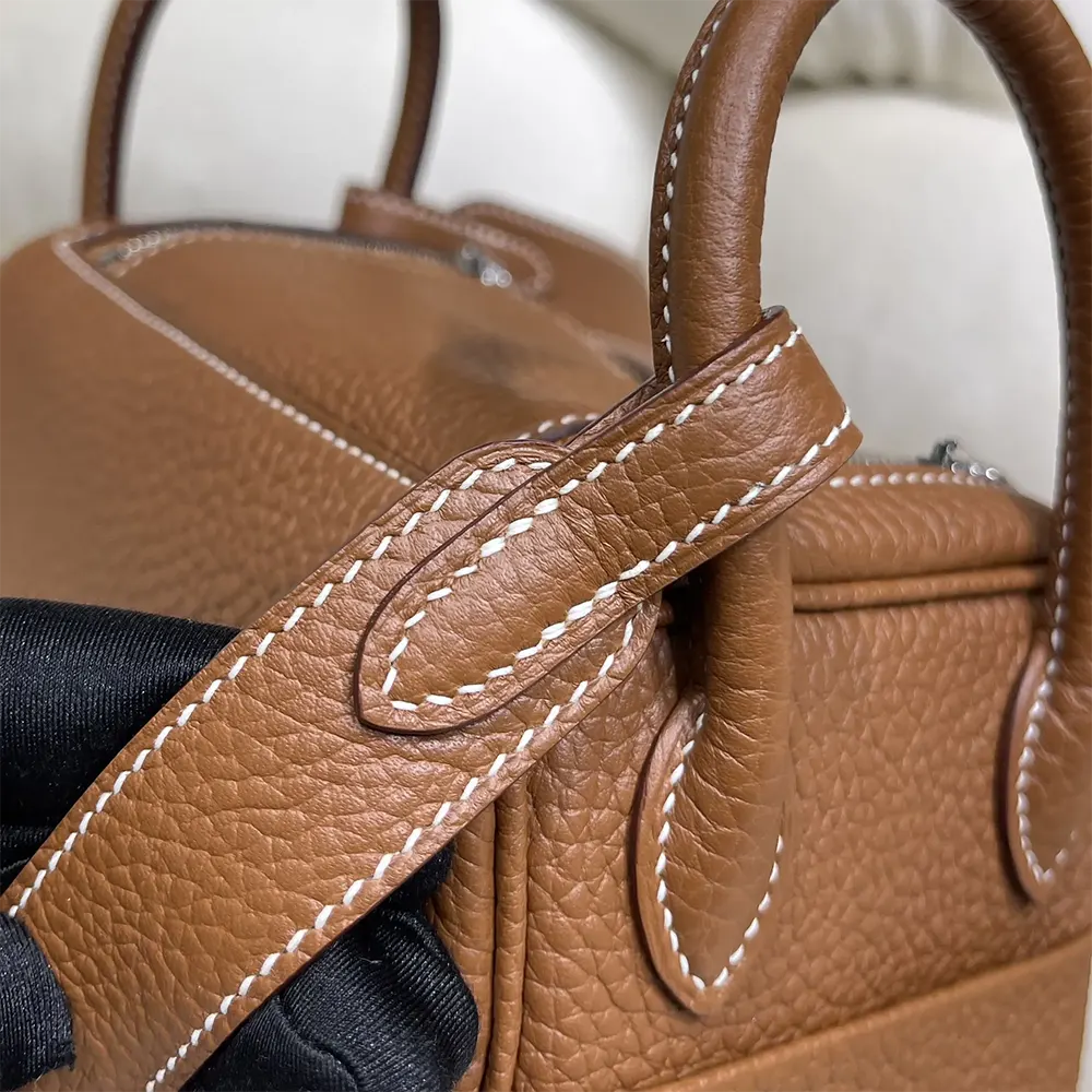 Hermes Women Lindy Mini 19 in Clemence Leather-Brown/Silver - image 8