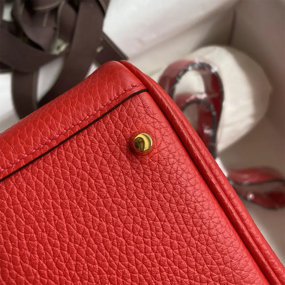 Hermes Women Lindy Mini 19 in Clemence Leather-Red/Gold - image 5