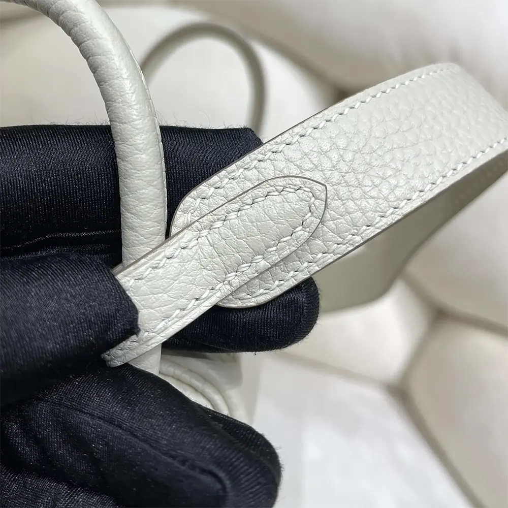 Hermes Women Lindy Mini 19 in Clemence Leather-White/Silver - image 8