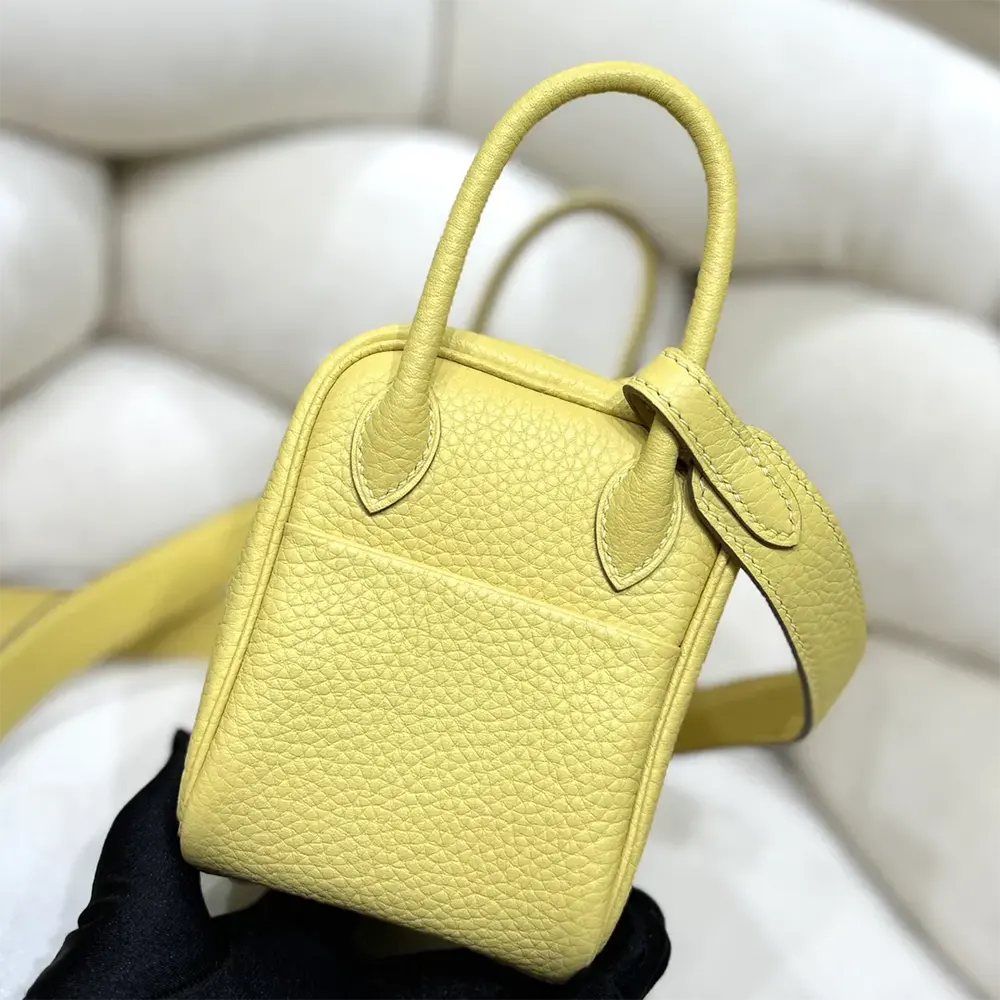 Hermes Women Lindy Mini 19 in Clemence Leather-Yellow/Silver - image 4