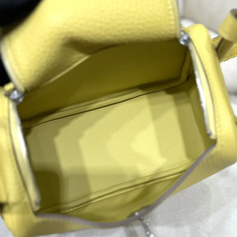 Hermes Women Lindy Mini 19 in Clemence Leather-Yellow/Silver - image 9