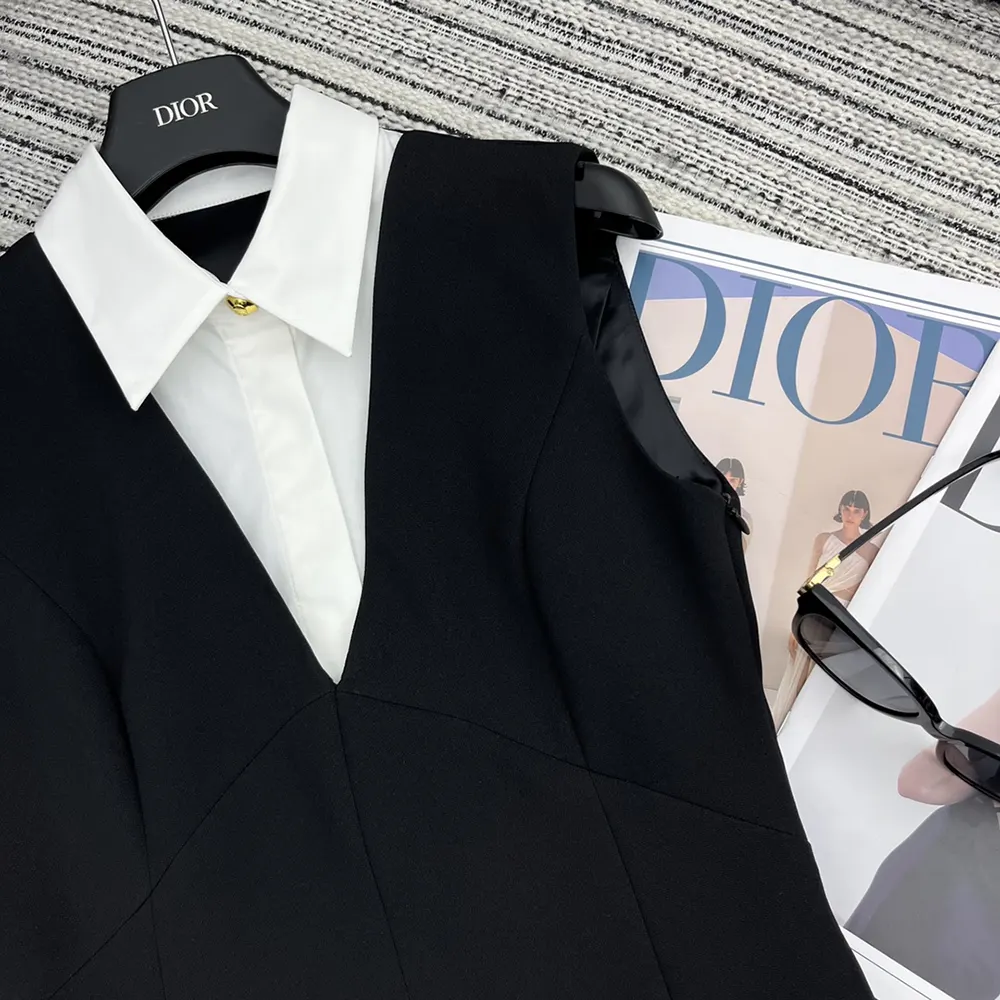 Dior Women Dress with Spread Collar Black Double-Sided Virgin Wool Crepe and White Cotton Poplin - image 5