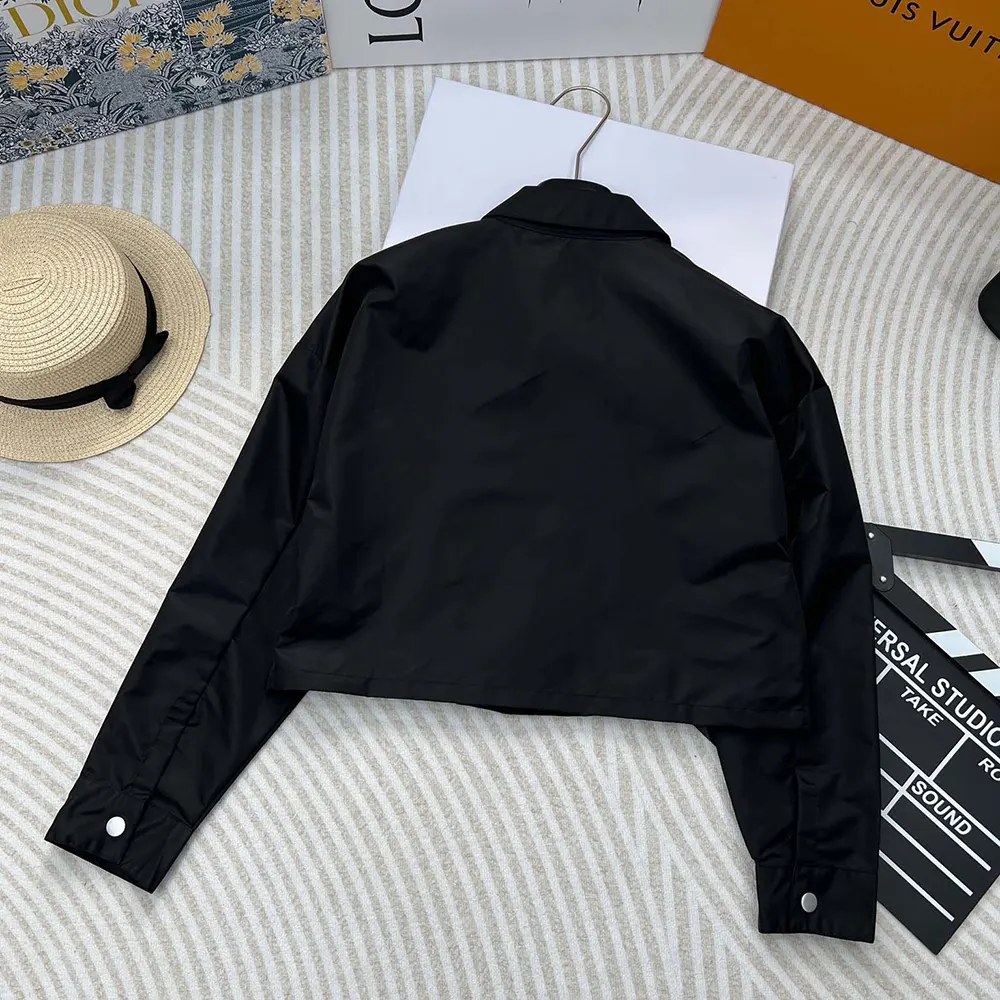 Prada Women Re-Nylon Jacket - image 7