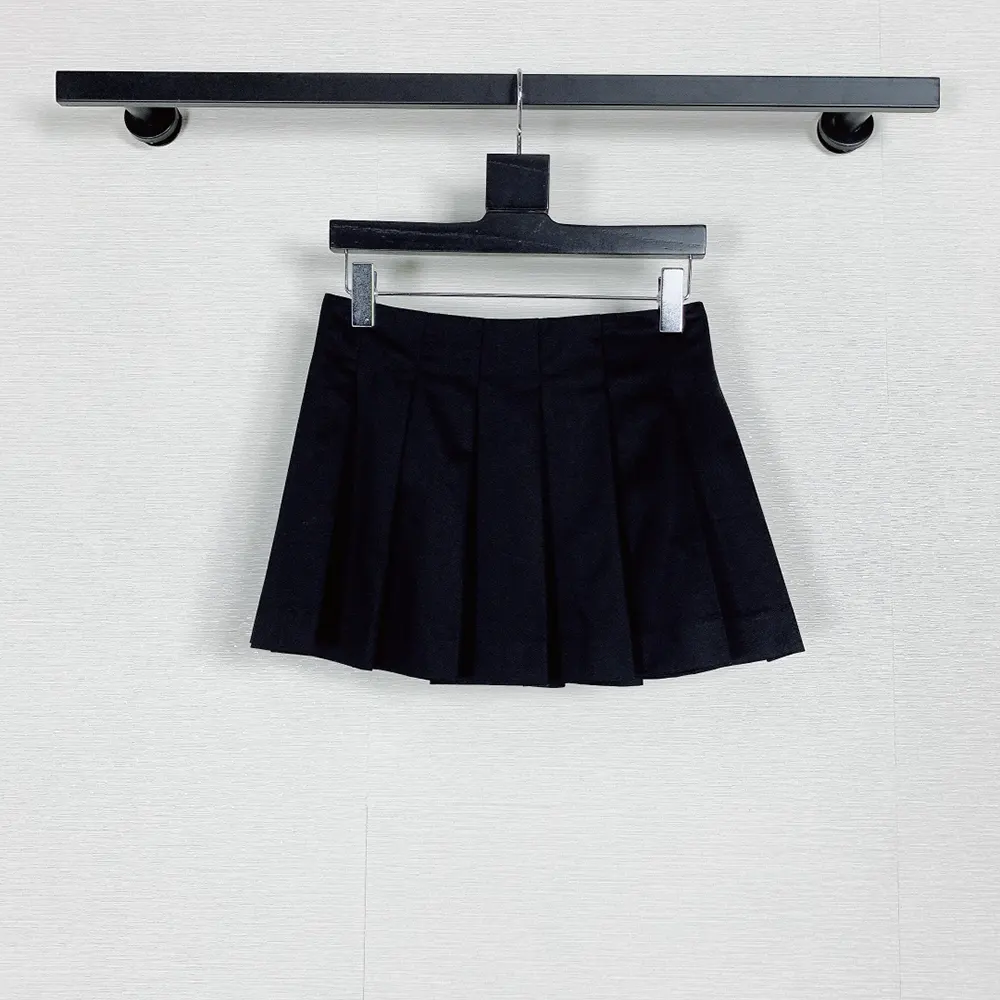 Prada Women Re-Nylon Miniskirt 21H969_1WQ8_F0002_S_OOO - image 4